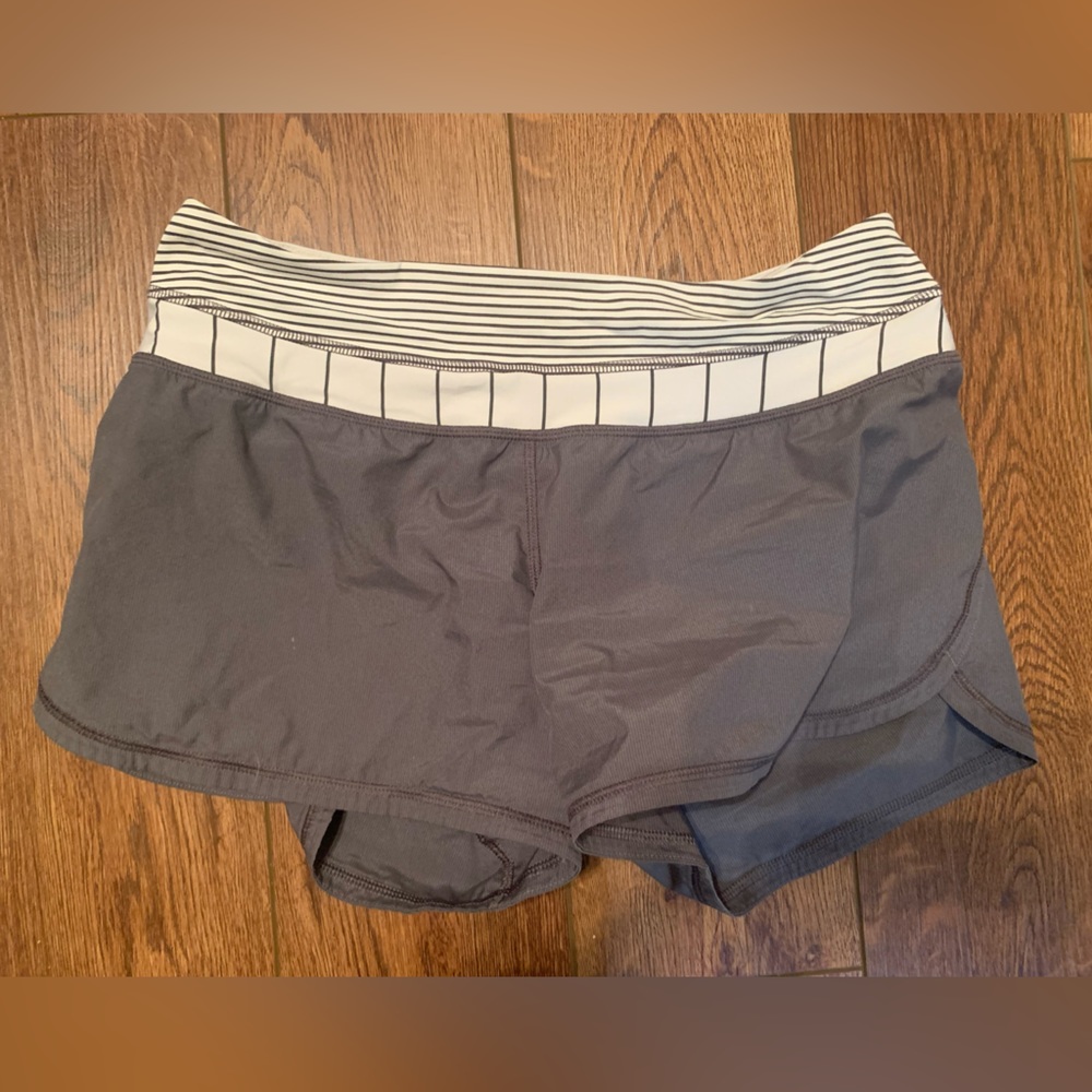 Lululemon Size 6 shorts